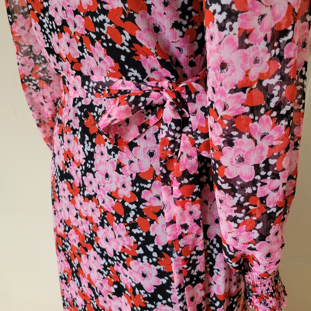 Bar lll long floral wrap around dress - Picture 6 of 8